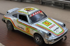 Hot Wheels x Mebetoys Porsche