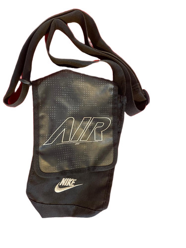 Nike pouch bag