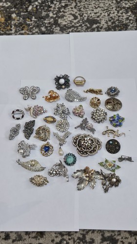 Vintage broken brooch - vintage,