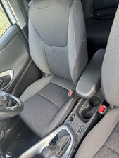 TOYOTA YARIS DRIVER SIDE SEAT FRONT RIGHT  1.5L HYBRID CVT HATCHBACK 2023