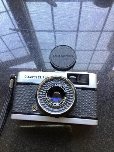 Olympus trip film camera - 35,