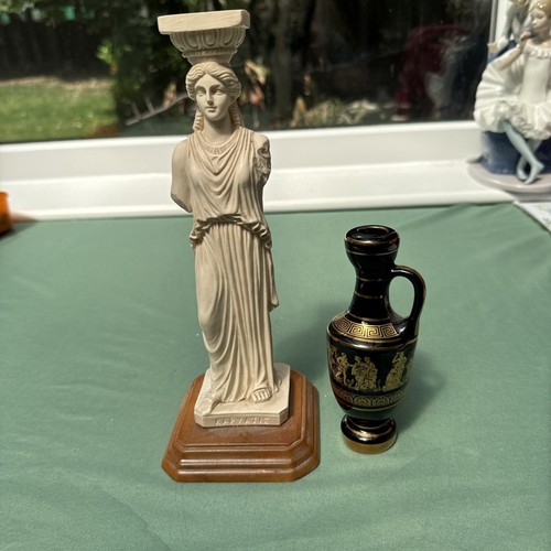 Resin statue greek lady - statue, a