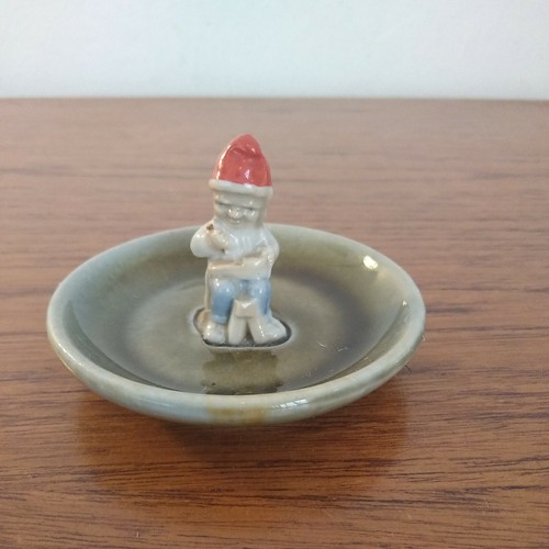 Vintage irish porcelain pixie - vintage,