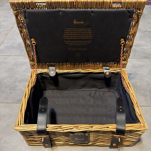 Harrods luxury wicker hamper - harrods,