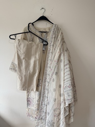 Piece pakistani suit small - 3,