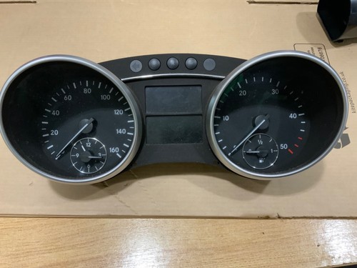 Mercedes class speedometer - m,
