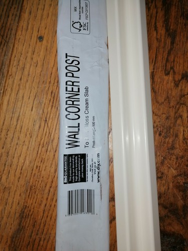 Wall corner post 900mm - b&q,