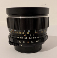 Pentax 28mm f/3.5 Super Takumar lens M42 screw mount