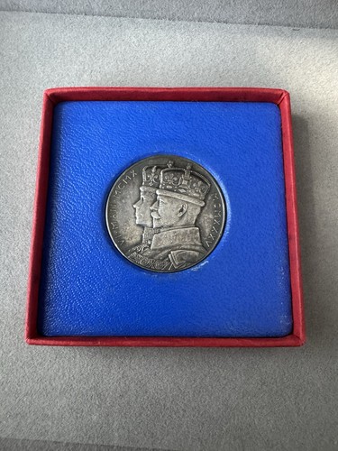 1935 silver jubilee medal - medal,