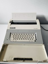 Vintage Smith Corona XL 1900