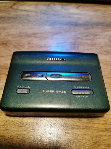 Aiwa personal stereo - , cassette