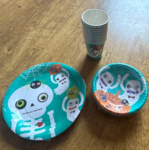 Halloween paper tableware set - paper,