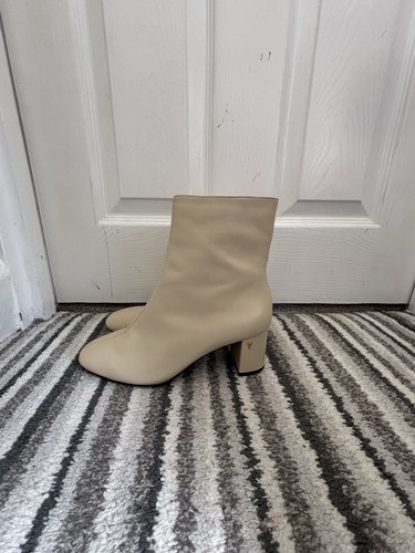 Ted baker cream leather block