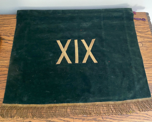 Antique the green - antique,