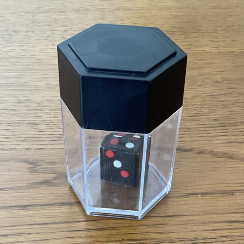 Dice bomb magic trick