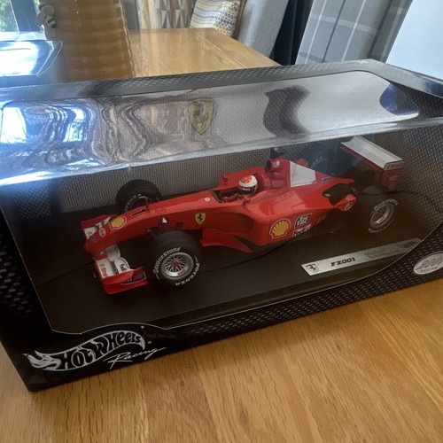 Hot wheels racing ferrari - hot,