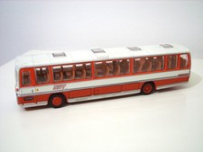 EFE Sheffield United Tours Plaxton Coach Bus Die Cast Model Boxed 1/76 Scale