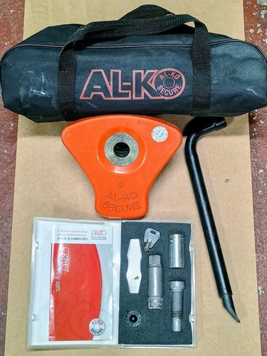 5 caravan wheel lock - no.,