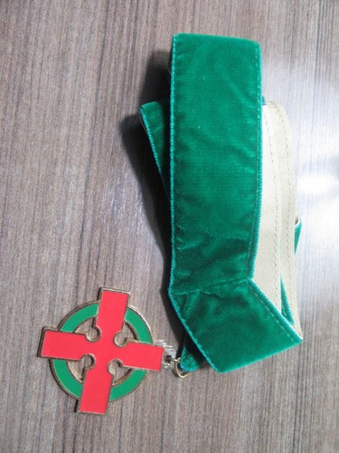 Masonic jewel and necklace - jewel,