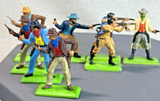 8 x Britains Deetail  American