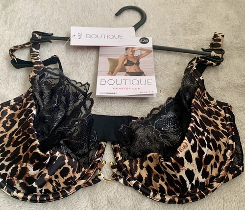Bnwt boutique quarter - bnwt,