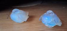 Lot 2 birds opalescent glass