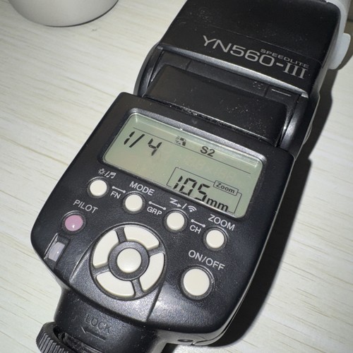 Yongnuo 560 iii speedlite - yn,