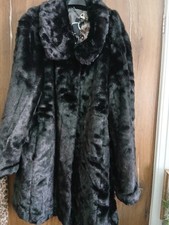 Size 26/3xl DENNIS Basso Faux Fur Coat.