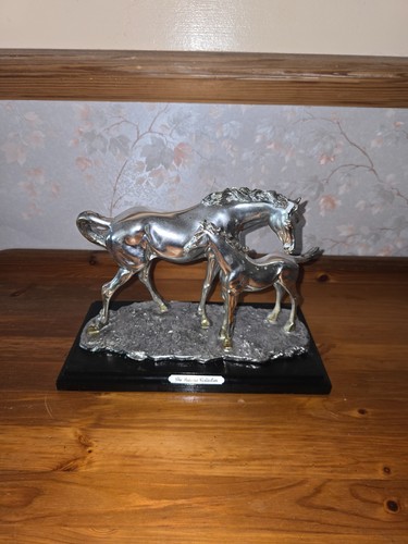 The juliana collection horse - collection,