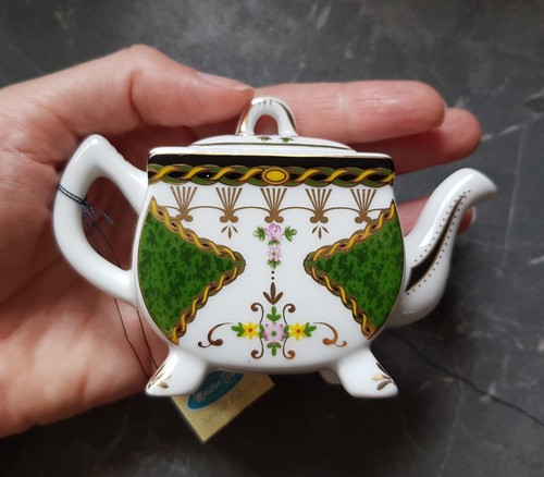 Porcelain art the - porcelain,