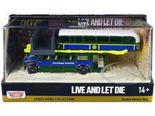 DOUBLE DECKER BUS "HITTING