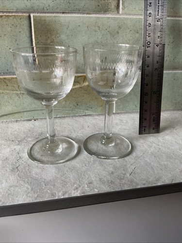 Pair vintage antique etched - of,