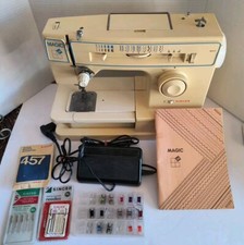 Singer Magic 34 Model 8234 Sewing Machine W Foot Pedal, Needles & Manual Italy 