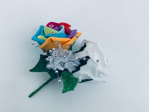Double buttonholes corsage - ,
