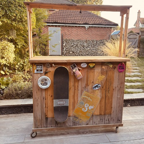 Funky garden bar - garden, wheels