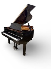 Yamaha baby grand piano - baby,