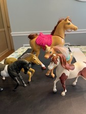 Barbie’s Tawny Horse &