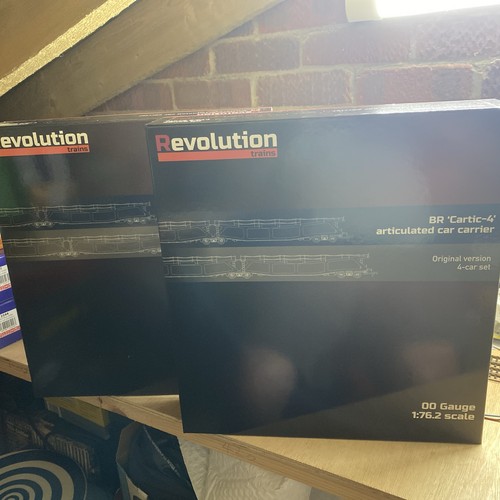 Revolution trains gauge - trains,