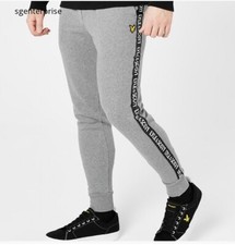 LYLE AND SCOTT   JOGGERS (TAPE
