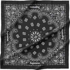 SUPREME SILK BANDANA BLACK
