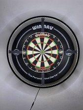 Winmau Dartboard With Target LED Ring Light And Winmau Surround
