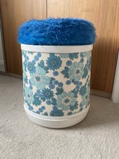 1970s Plysu Blue Flower