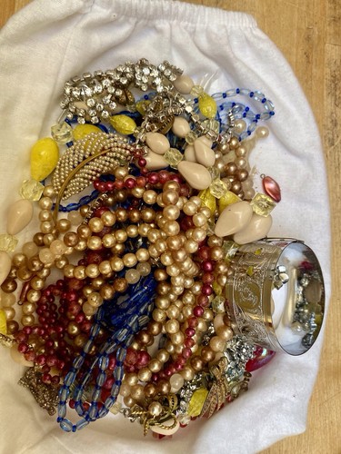 Costume jewellery job lot - costume,