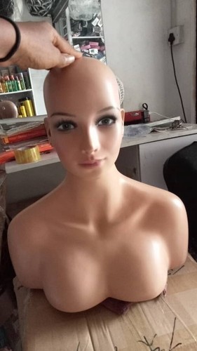 Realistic female fibreglass - realistic,