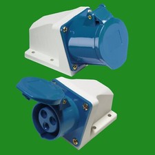 Outdoor Blue 16A 240V 3 Pin