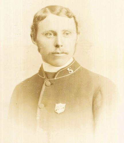 Victorian cabinet card - cabinet, photo