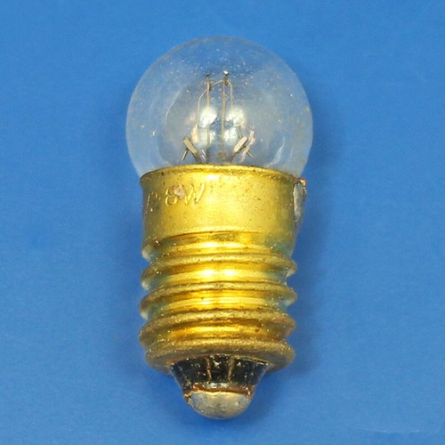 Volt mes e10 base - 2.8w,
