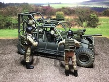 MODERN PLASTIC TOY SOLDIERS & RECONNAISSANCE VEHICLE By M&C TOY CENTRE