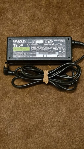 Sony original adapter - original,