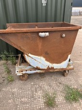 forklift tipping skip